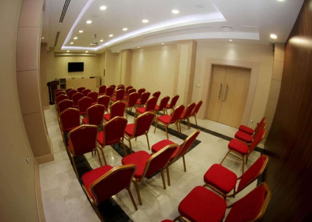 Hotel Tadj El Mouada