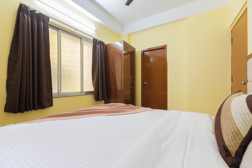City Haven by Jadecaps Nr. Belle Vue Hsp 3bhk
