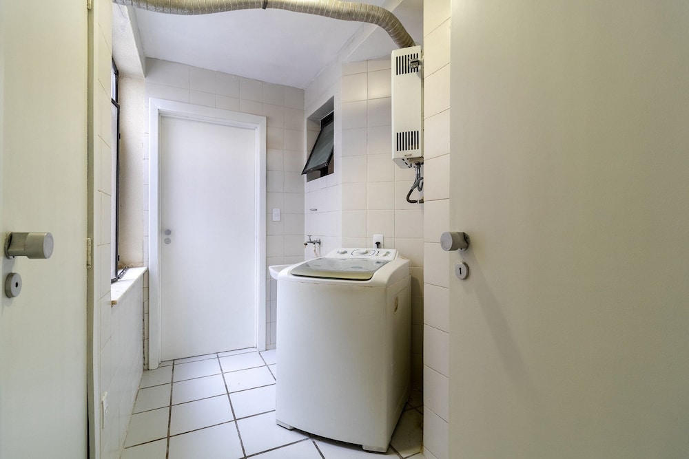 Ap w/ Balcony 200 m From the Beach Ingleses Vin202