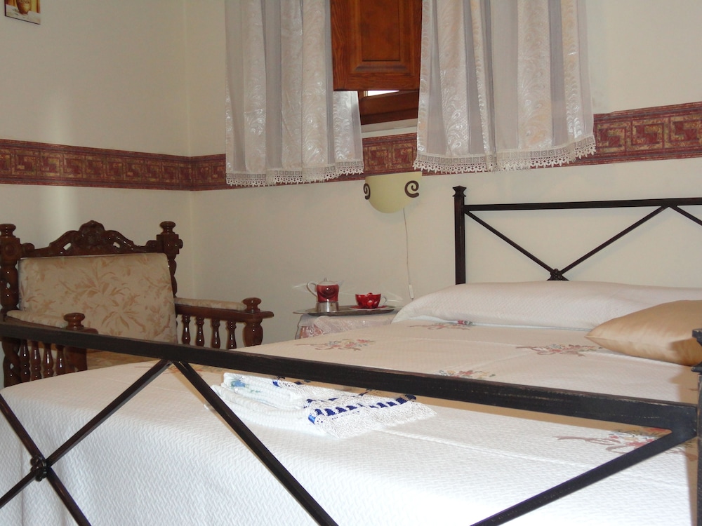 The House of Petra Modica view 3