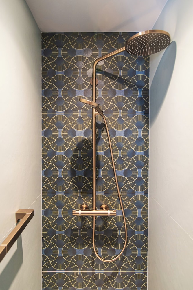 Spindler Luxury rooms by DuHomes