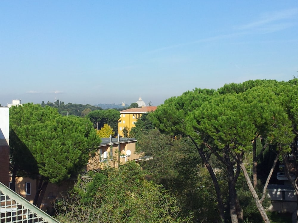 Wonder Attic Over Rome