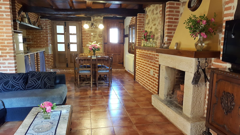 Conjunto de Turismo Rural La Tablá