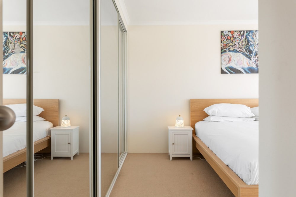 Spacious 3-bed With Alfresco Dining by Amenities