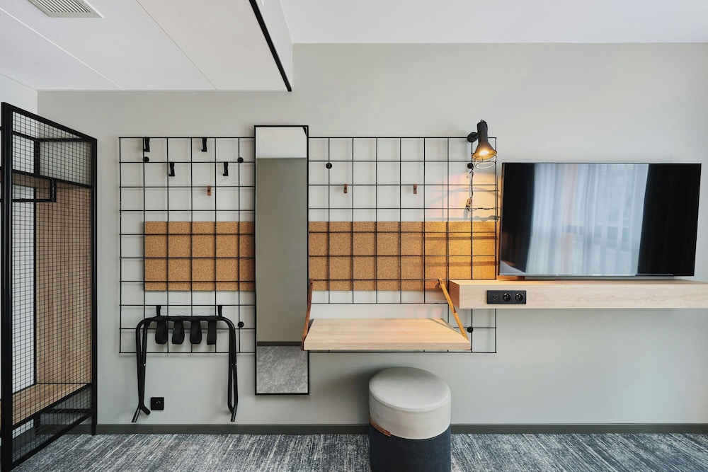Moxy Warsaw City