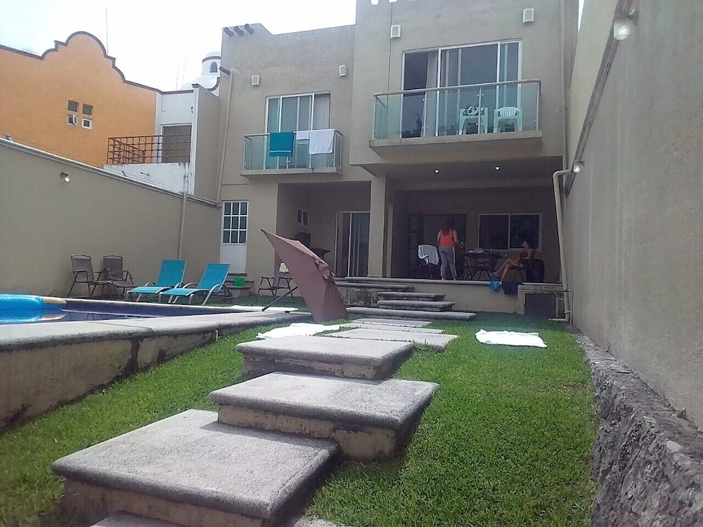 Photo 24