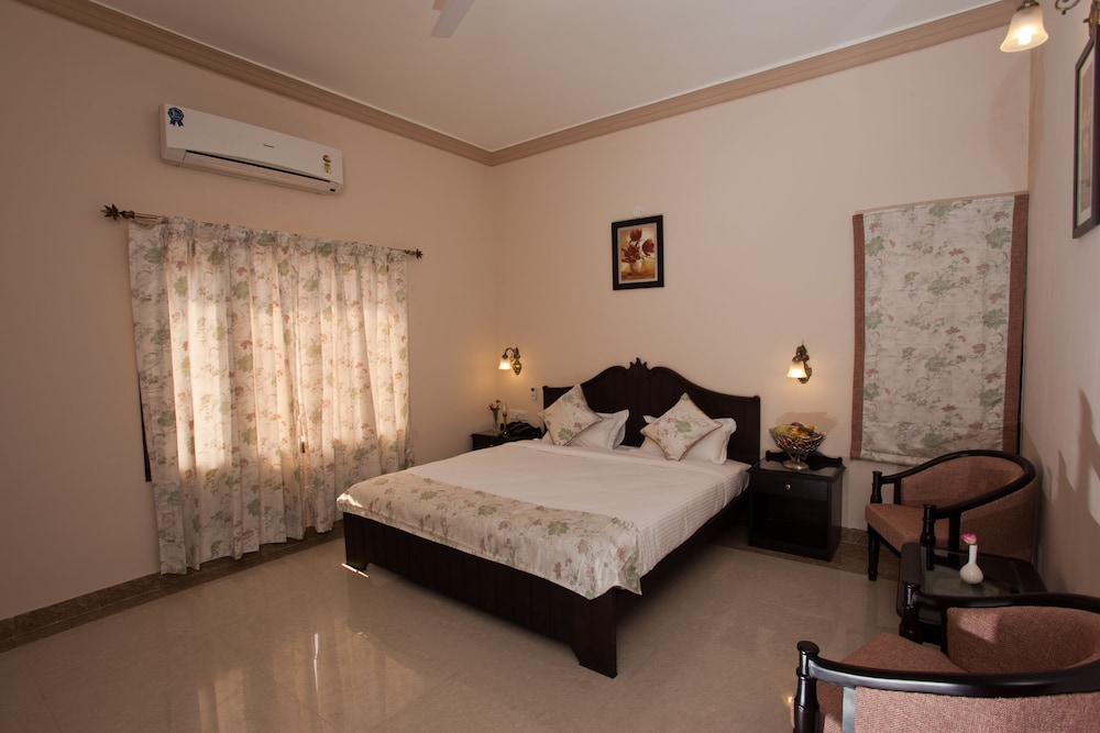 Mulberry Araliayas Resort & Spa