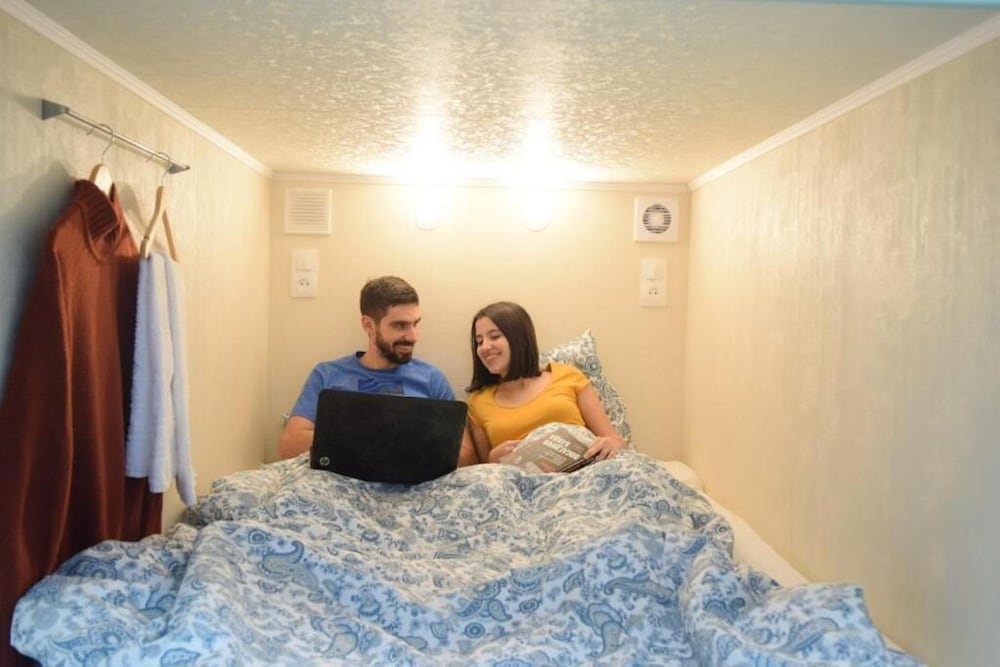 Arbat 25 Capsule Hostel