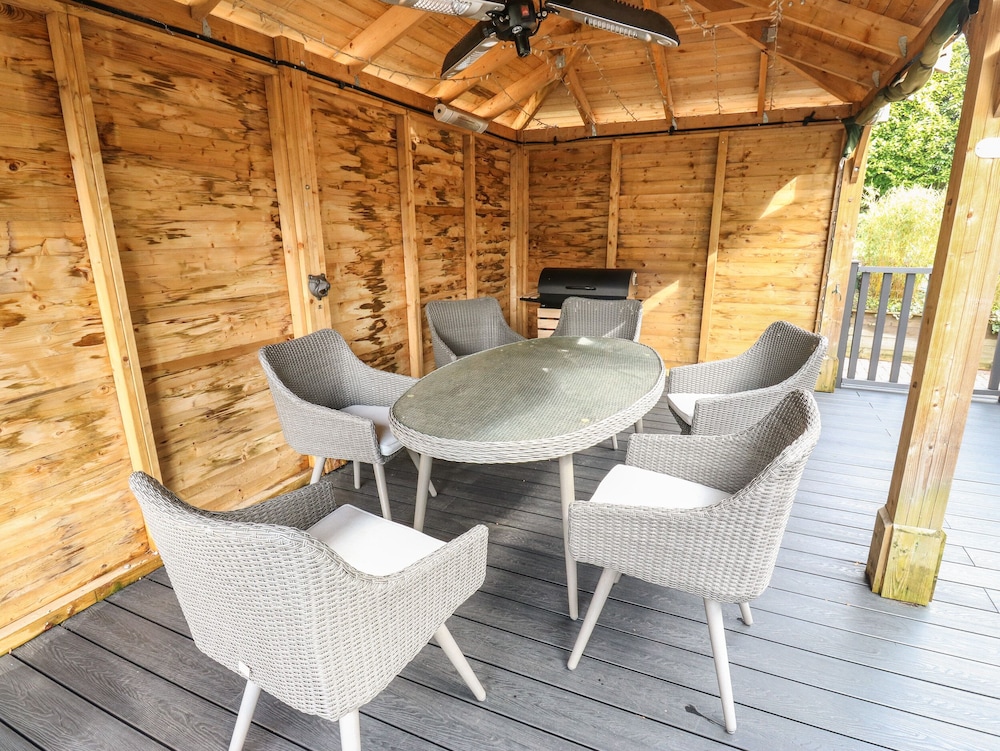 The Old Post Office - Pet Friendly Group Stays in Holmfirth