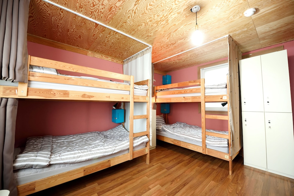 The One Hostel