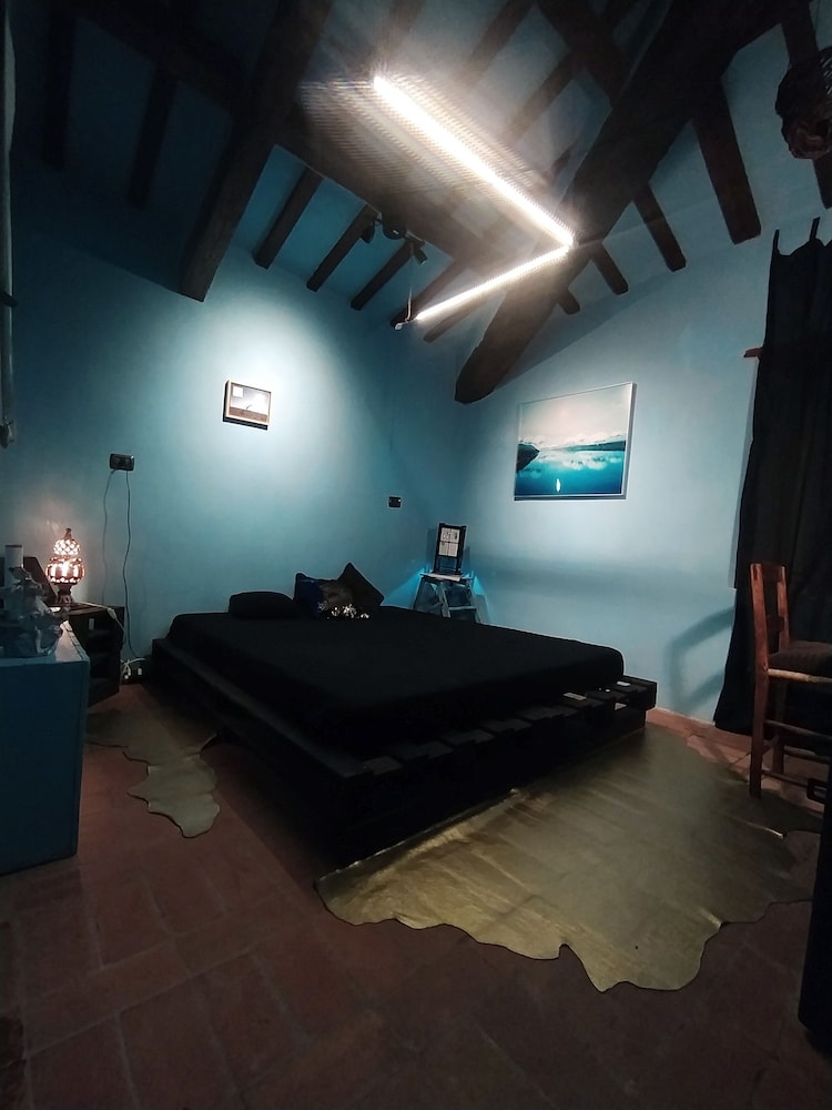 Casa Sponge view 2