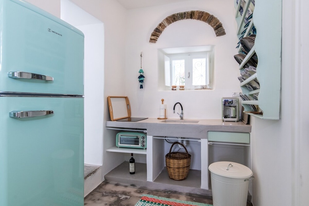 Cycladic House Tinos Cycladic House in the Heart of Tinos City
