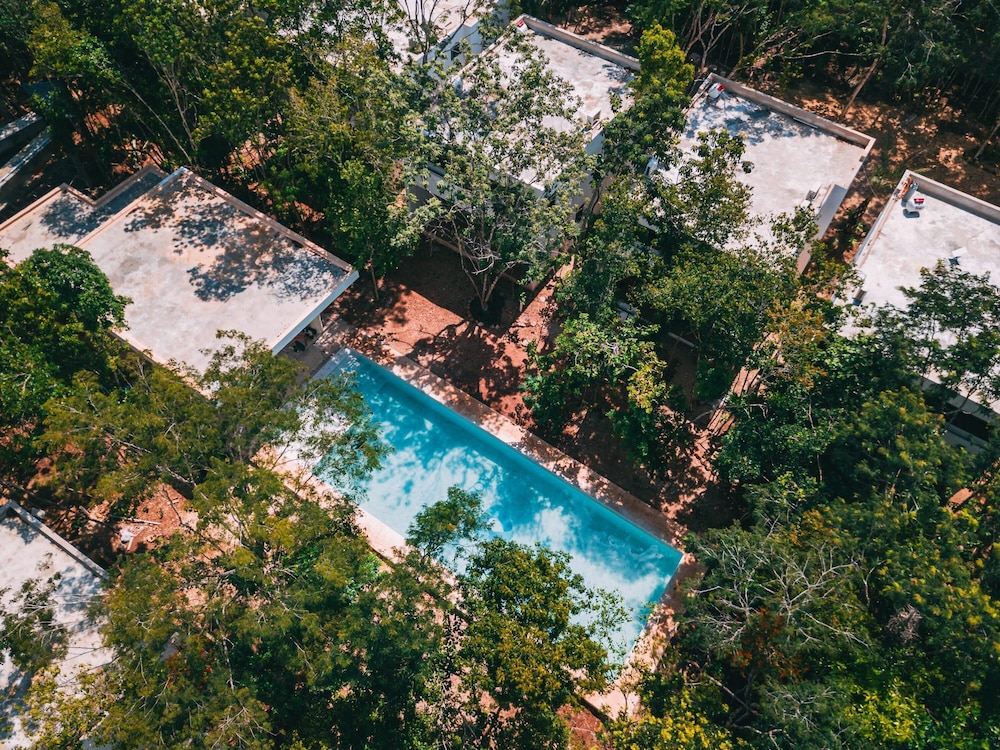 Villa Dzibanch Resort Pool AC Fast Internet