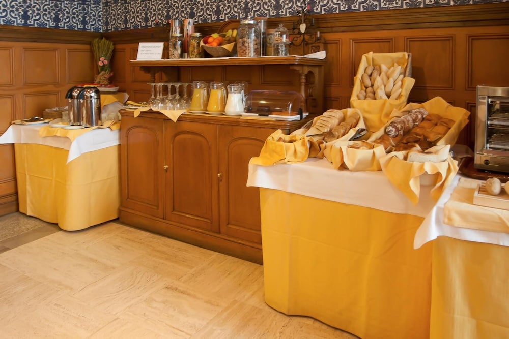 Monachil Vacations - Aparthotel Trevenque - Property Image 12