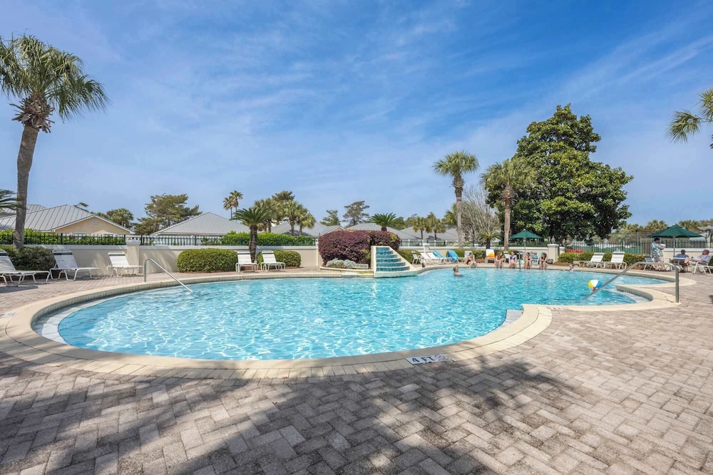 Private Beach & Community Pool