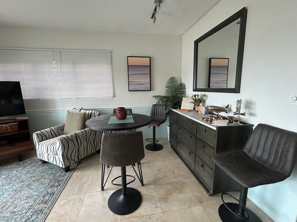 F3 2 Bedroom Condo