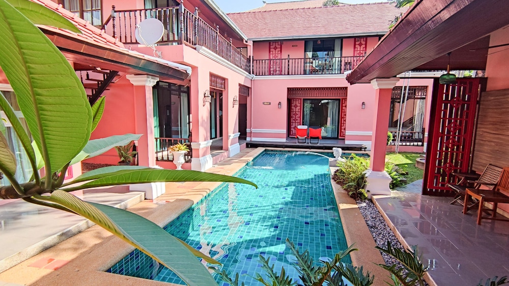Pratamnak villa