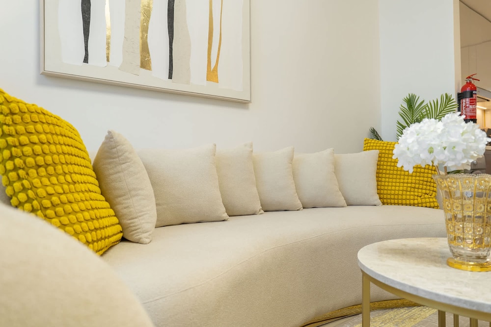 Eye-catching 1 Bedroom in Azizi Riviera