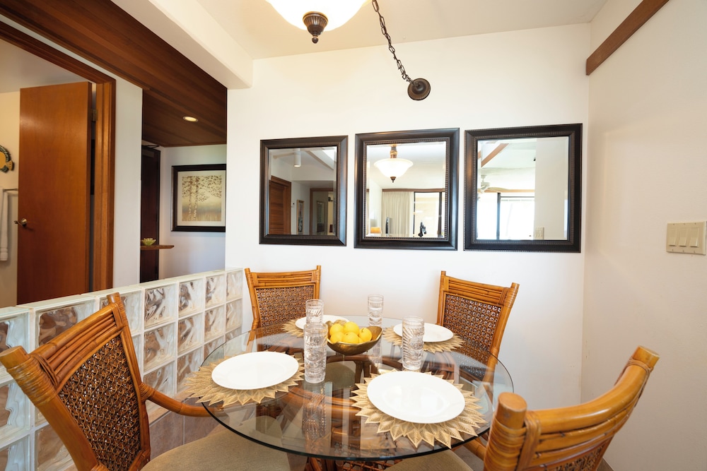 Polo Beach Club Vacation Rentals - APlus Resorts