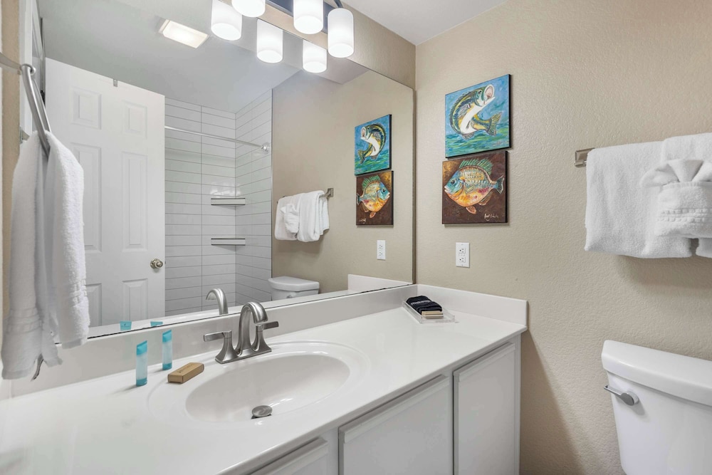 Edgewater Escape Stay for 6