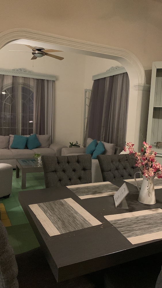 SUITES CASA BLANCA