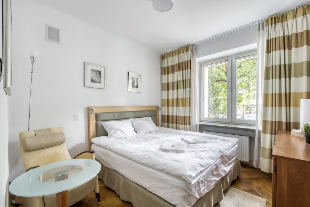 404 Rooms Obrzezna Mokotow view 2