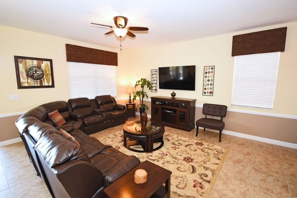 1490 Champions House 8 Bedroom by Florida Star - Image 3