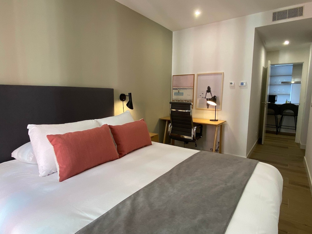 w Amazing 2BR With Terrace in Chueca