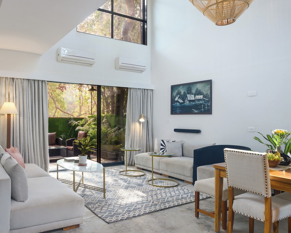 Luxury Villa with private Pool C1