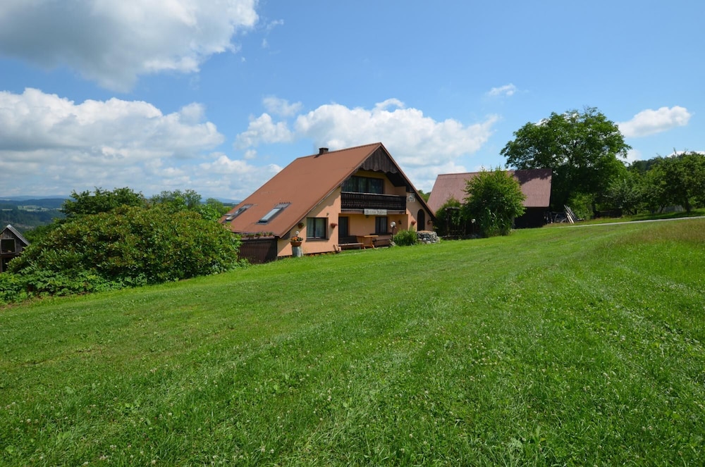 Pool Mountain View - Holiday Home Mojer