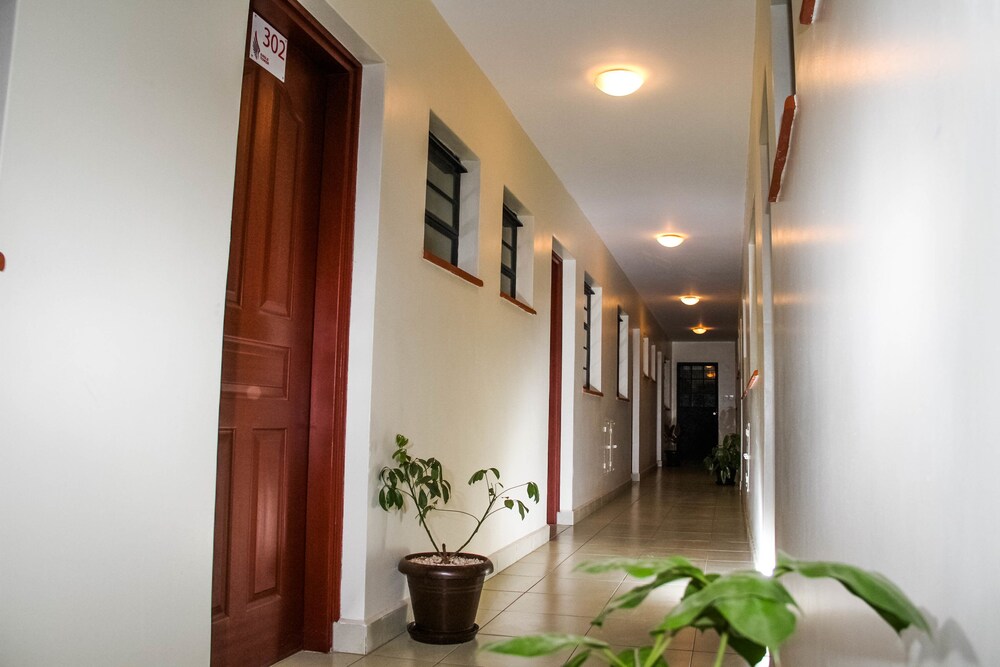 Eron Hotel