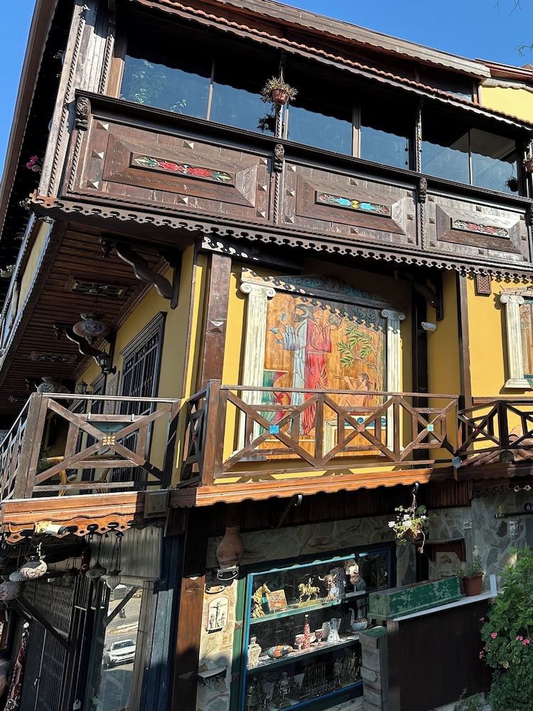St.Johns hill boutique Ephesus