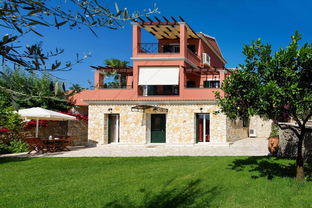 Luxury Villa Lemonia With Private Pool view 3