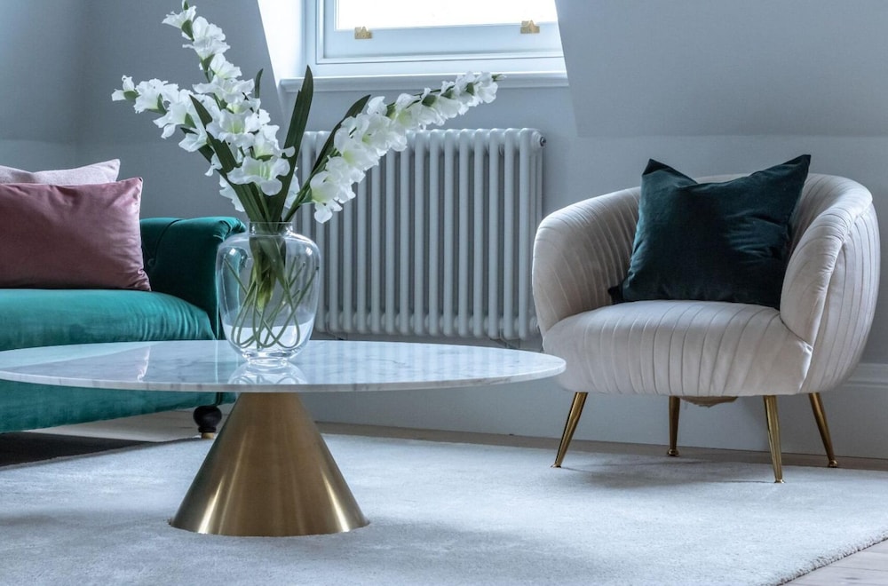 Royal Kensington Penthouse IX- 3 bed