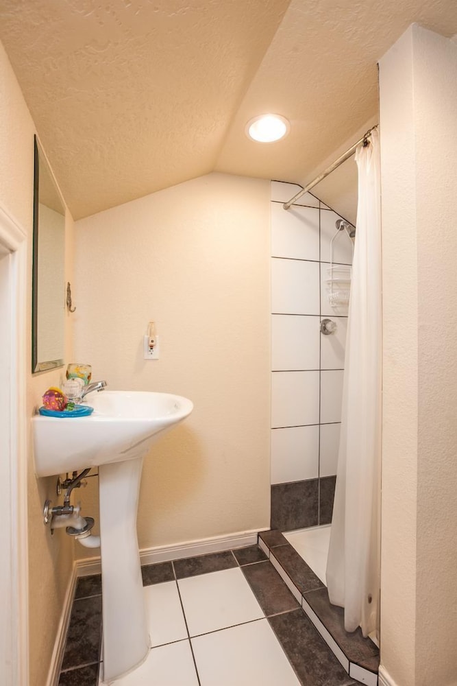 Casablanca by Ryson Vacation Rentals