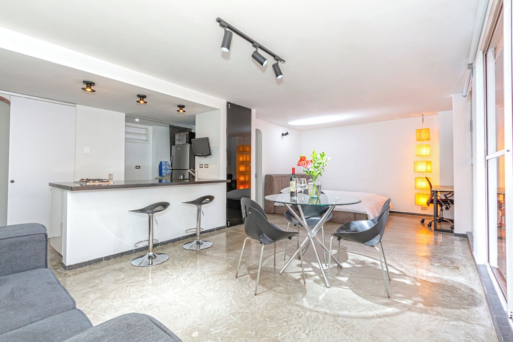 Edificio Casa Roma by Host Medellin
