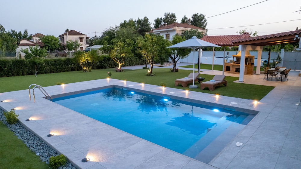 Private Pool Retreat - Georgia s Garden Oasis