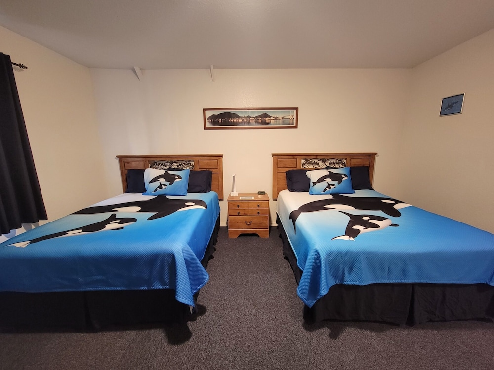 Eagle Bay Inn