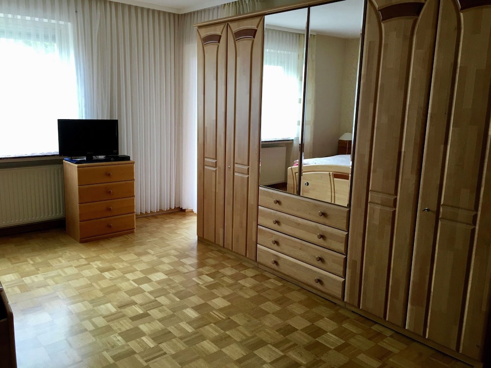 Amazing Homwe in Lirstal view 5