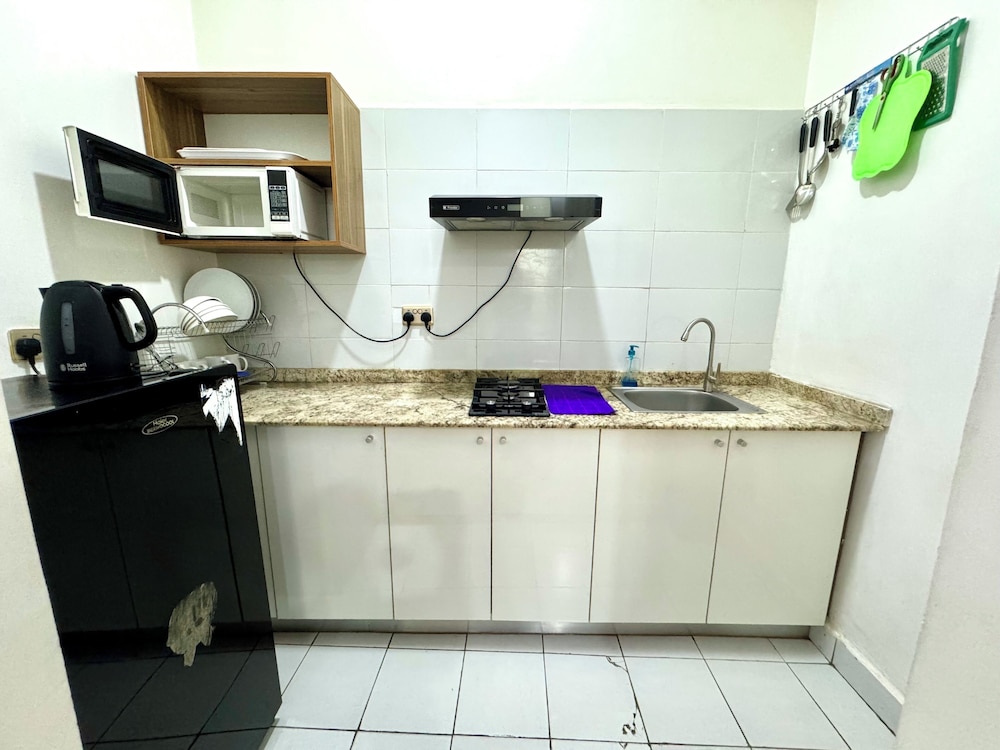 FURNISHED APARTMENTS
