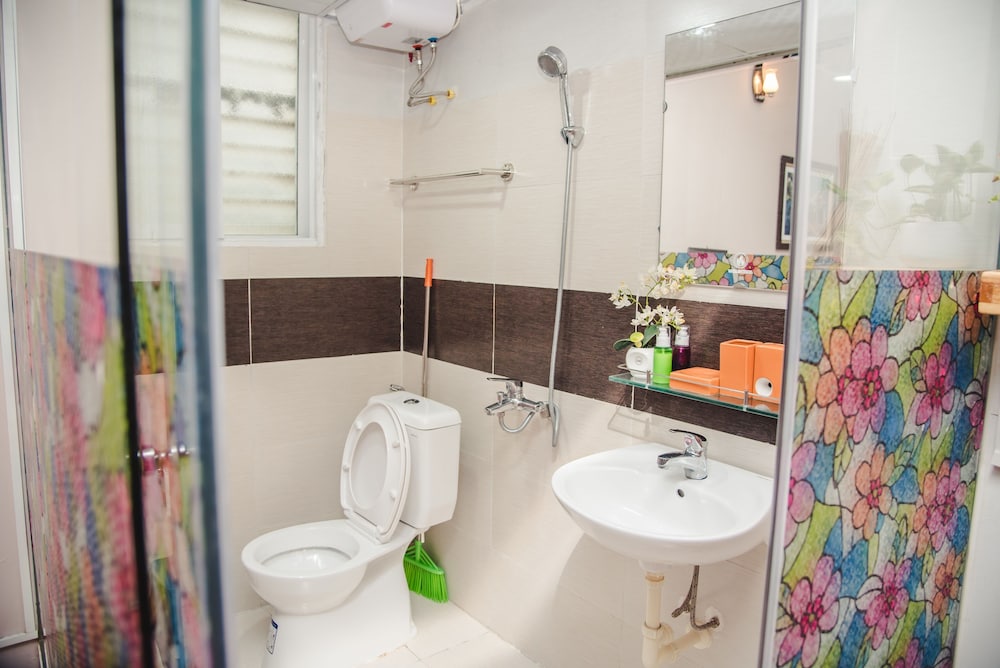 Hanah's Tiny Hanoi Homestay