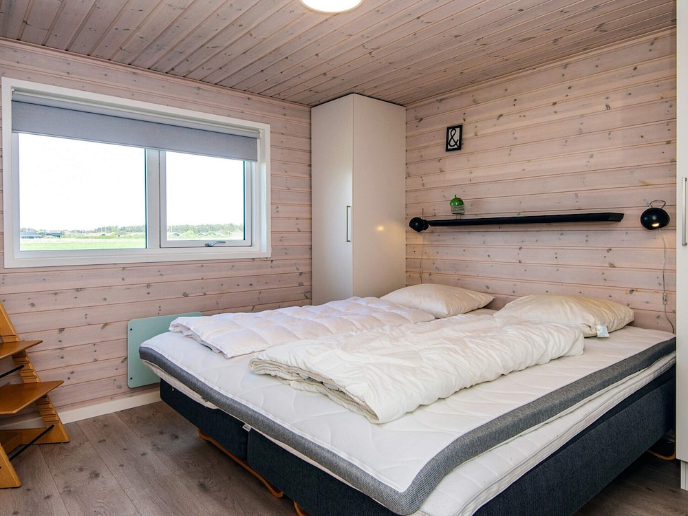 4 Star Holiday Home in Lokken
