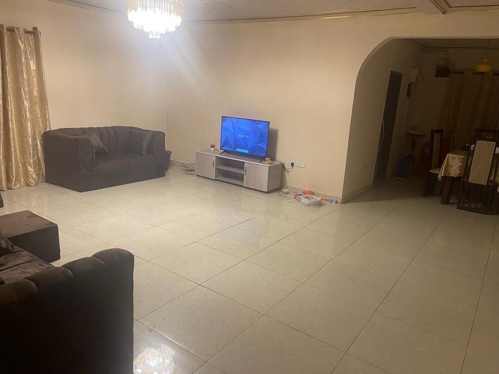 ELITE HOME STAYS view 5