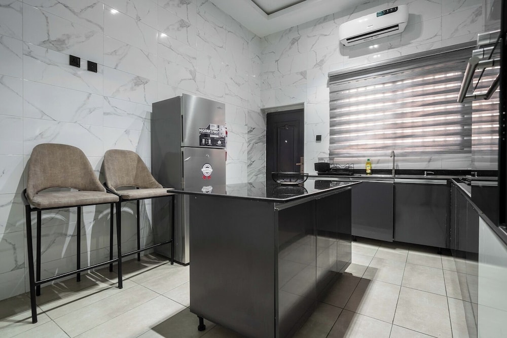Rebaze Apartment