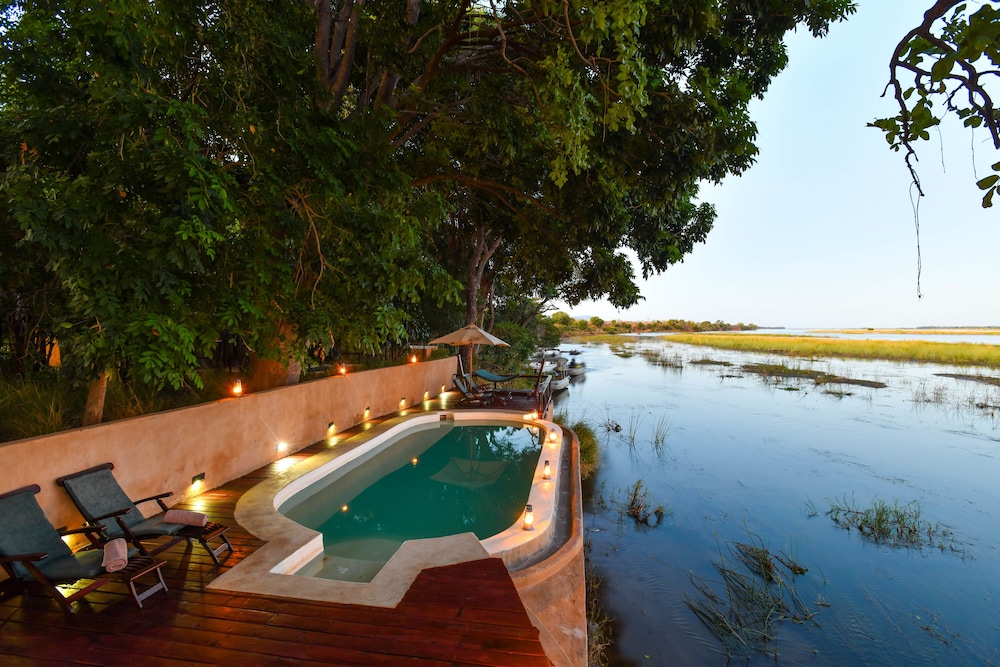 Royal Zambezi Lodge