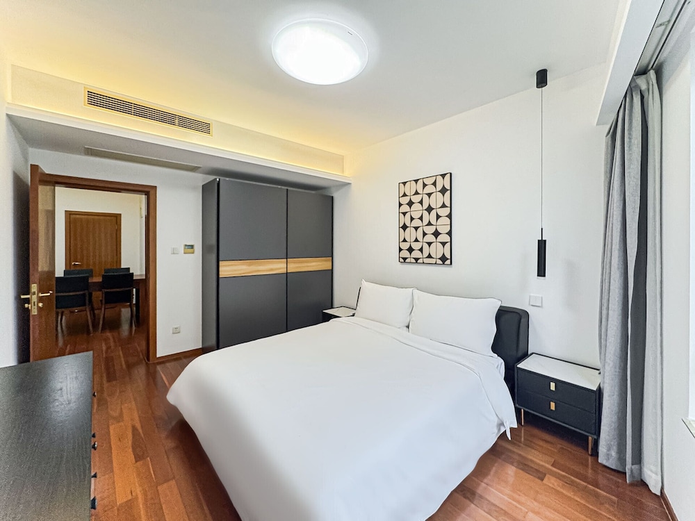 Tyms 2BR Apt Gubei CBD Near Takashimaya