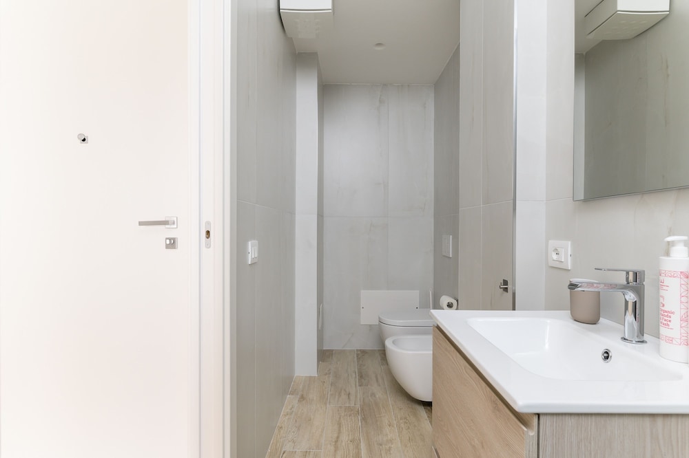 201 - Palazzo Murat - Apt 5 - LOC