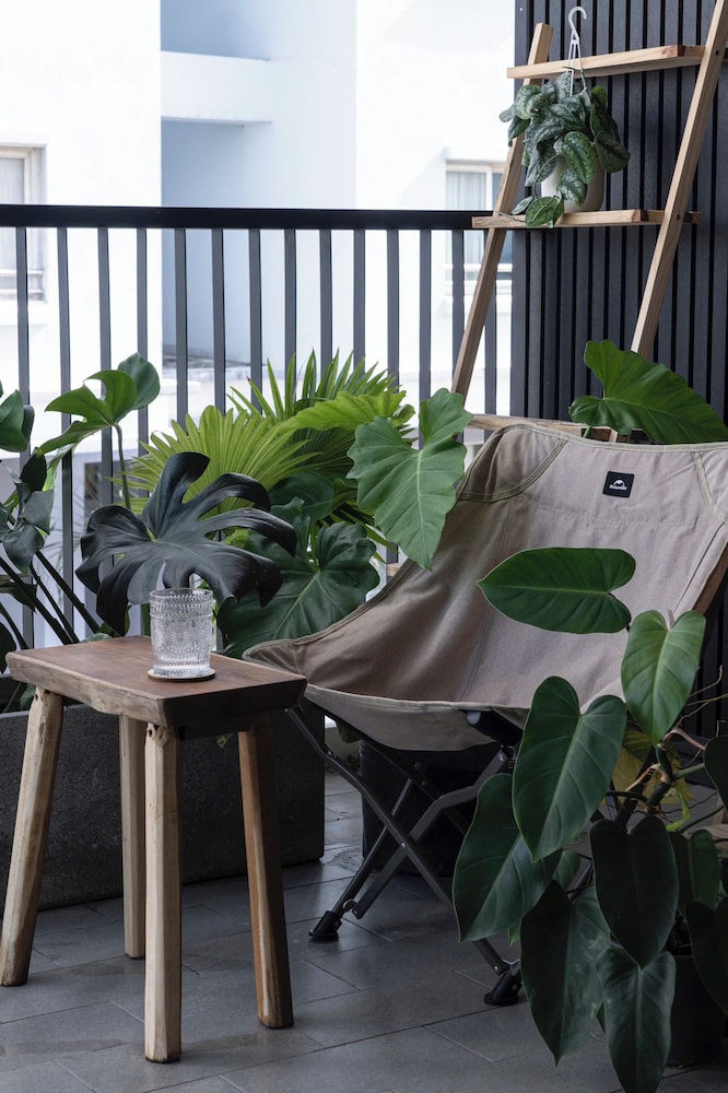 Owl's Night Homestay | Keo House
