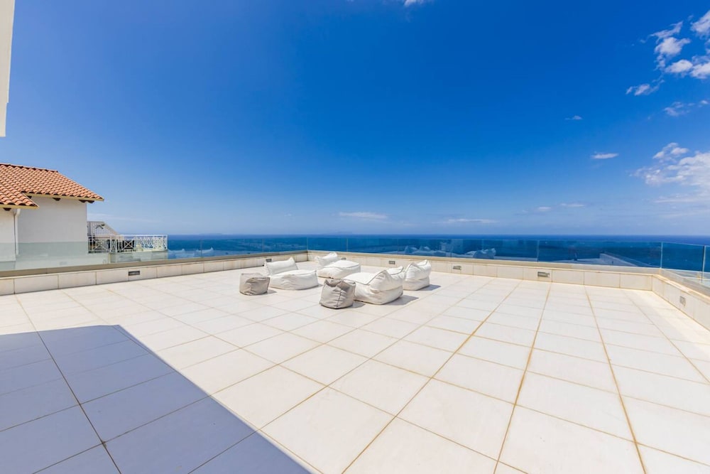 Villa Belle Azure in Gjilek