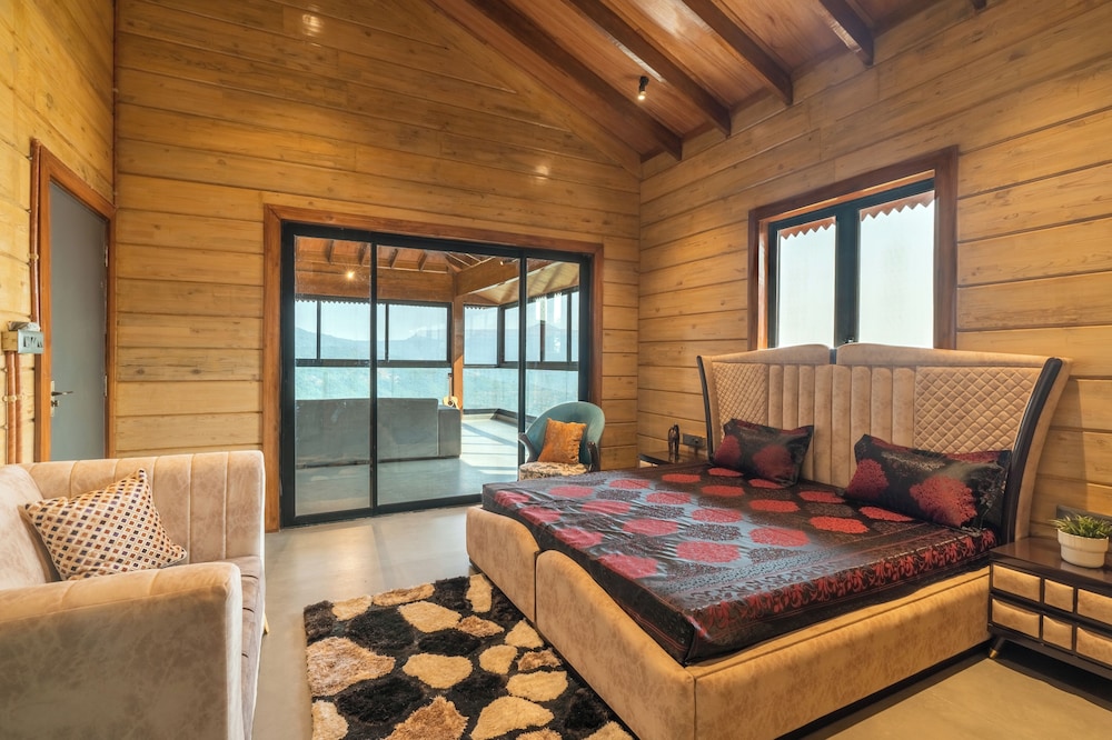 Amarjas Sunset Retreat